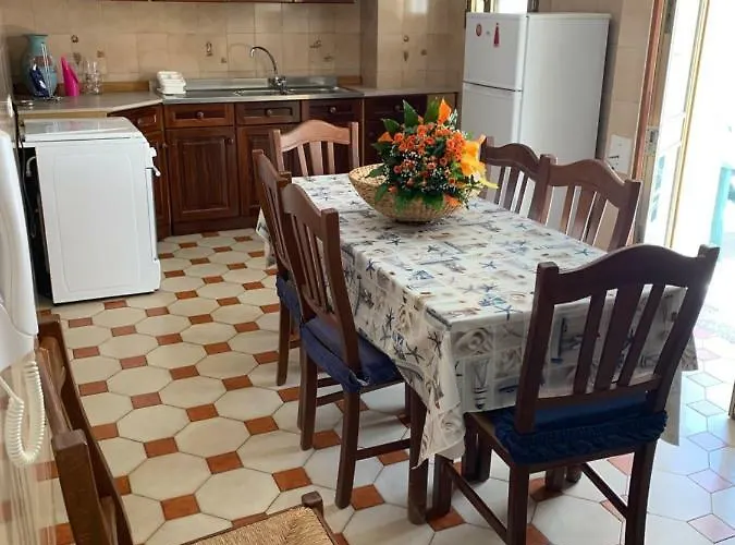 Casa Manni Torre Suda Apartment *